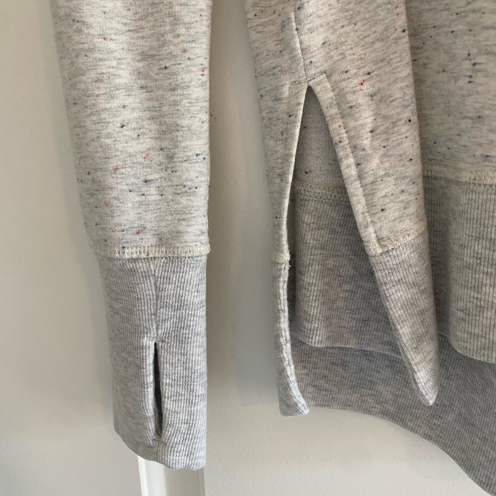 Athleta - Gray Women's Pullover Sweater with Specks of Color - Small - Picture 3 of 5